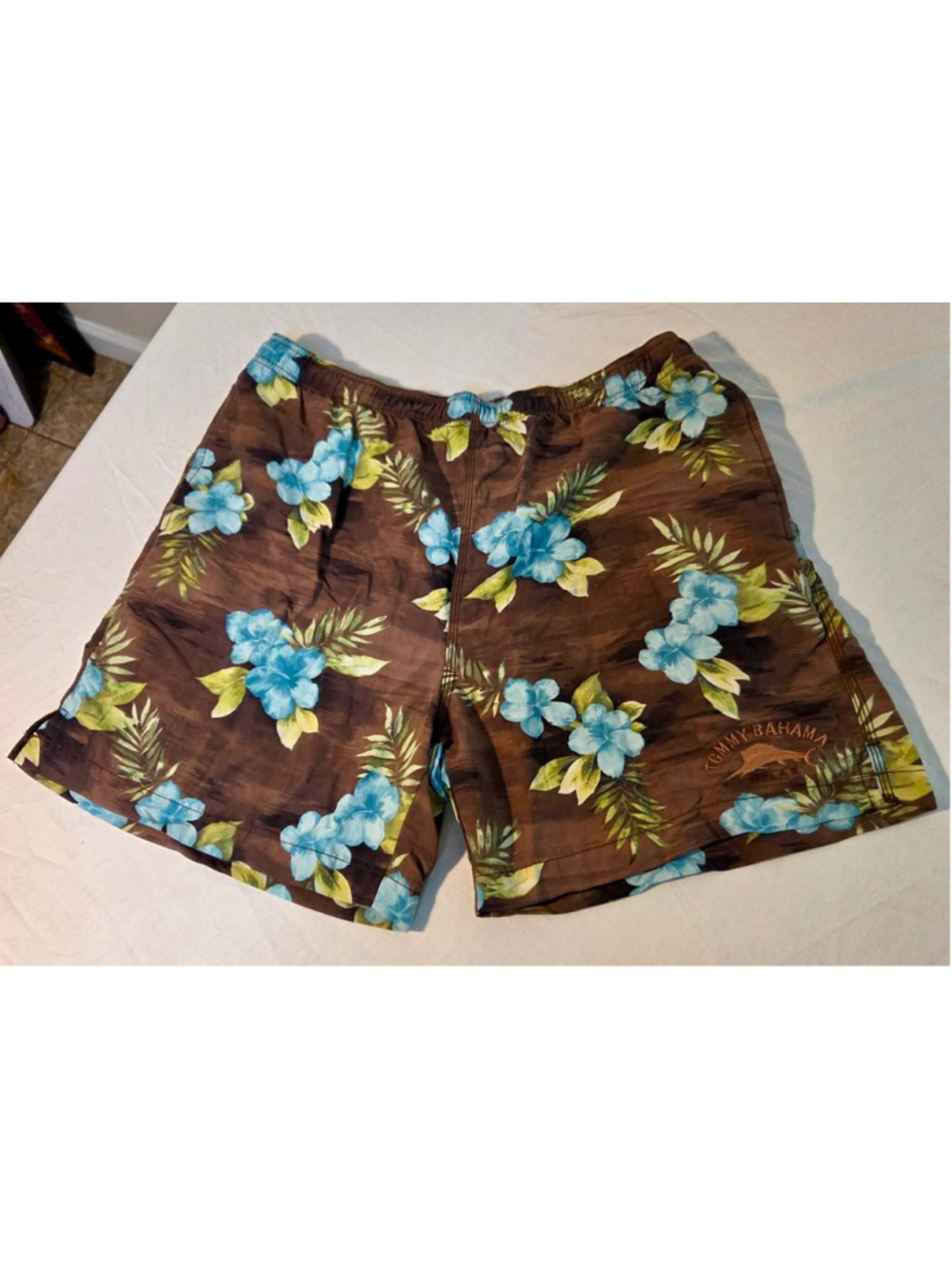 Tommy Bahama Men’s Swim Trunks Floral Board Shorts Brown Blue Medium M W-160